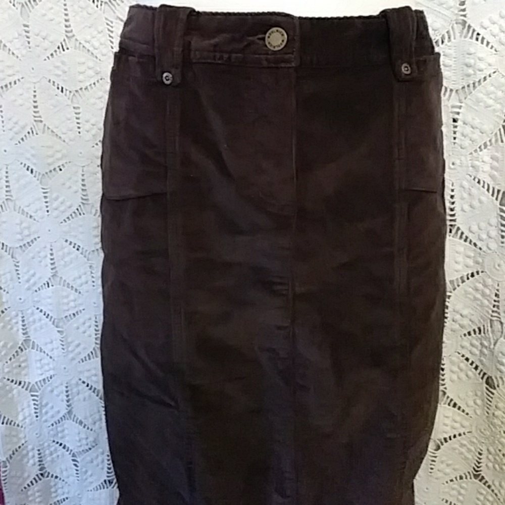 Woolrich chocolate brown corduroy skirt-sz 8